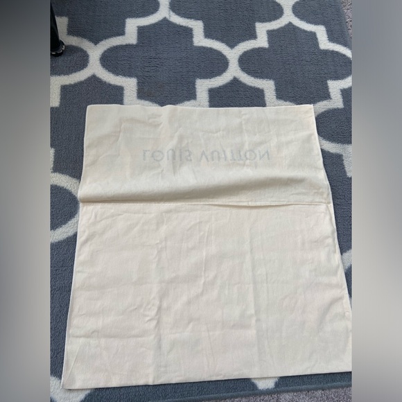 NWOT Authentic Louis Vuitton Foldover Handbag Storage Dust Cover 22”W X 14”H - Picture 4 of 9